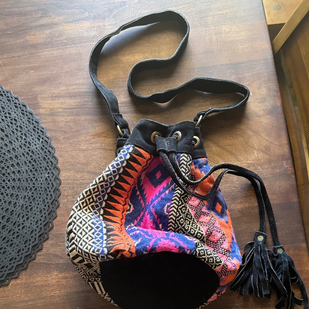 Forever 21 Vibrant Patterned Shoulder Bag